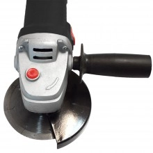 Amoladora angular para discos de 115 y 125 mm. Perfecta para cortar piezas pequeñas. Cepillar, pulir y desbastar.