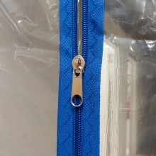 Protector antipolvo con cremallera para puerta