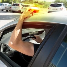 Luz led de emergencia para vehículos de la marca TECNOL URBAN