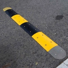 TQ Banda RV C5253 - Pack 2 piezas, badén reductor de velocidad vial, color amarillo y negro